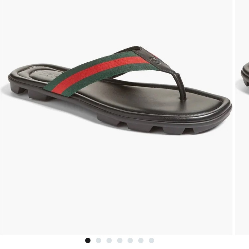 Authentic Gucci Men’s flip flop sandals.
